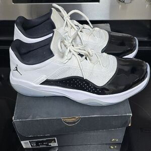 Jordan 11 CMFT low